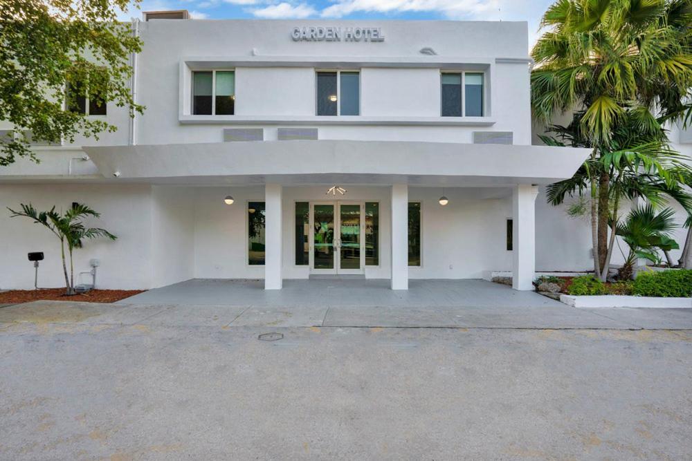 Garden Hotel Miami Airport, Trademark Collection By Wyndham Miami Springs Екстериор снимка